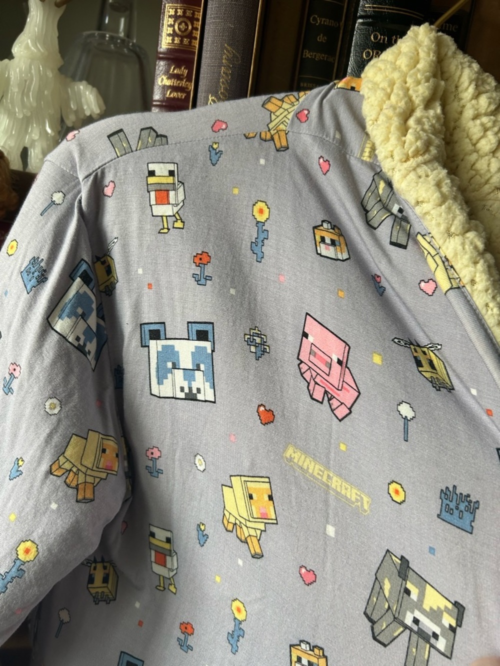 Minecraft Pixel Pals Bellabu Bear Animal Sherpa-Lined Robe - Lavender